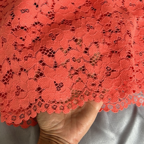 Marciano Lace Skirt - Picture 4 of 4
